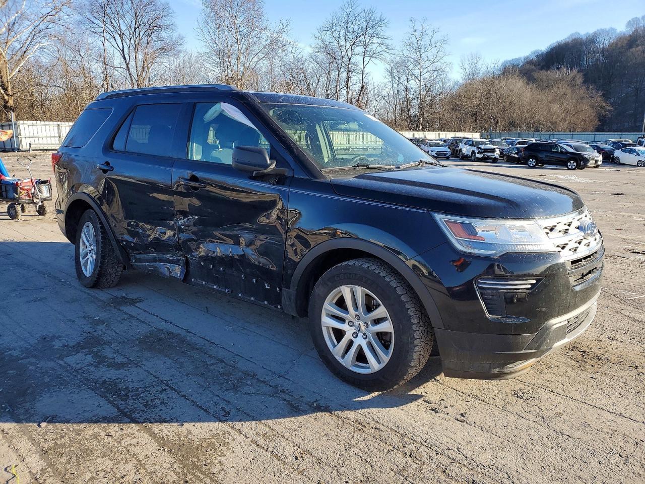 2019 Ford Explorer Xlt - Фото 4
