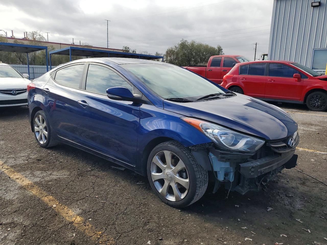 2013 Hyundai Elantra Limited - Image 4