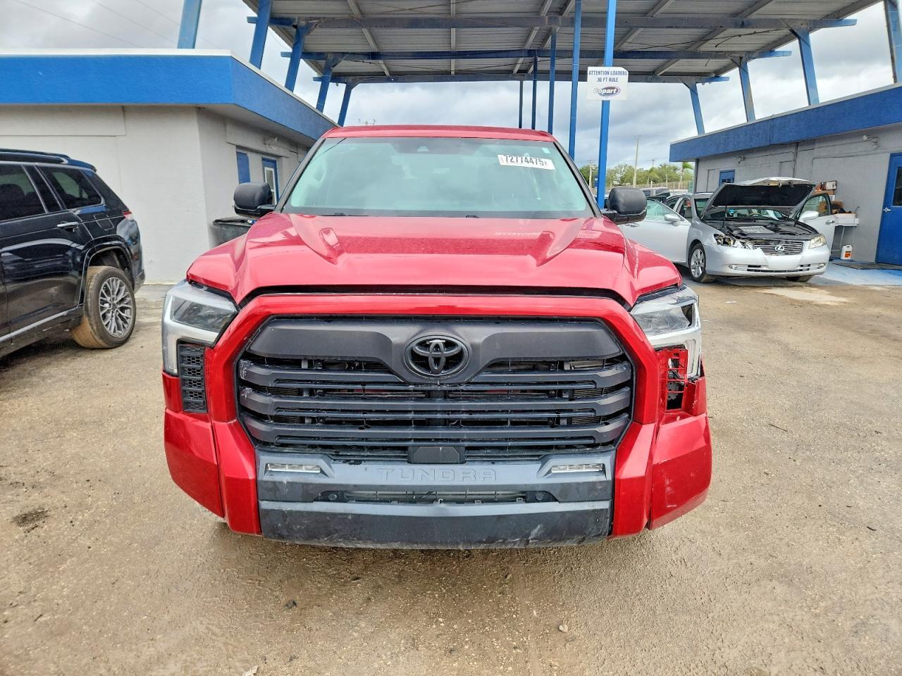 2022 Toyota Tundra Crewmax Sr - Image 5