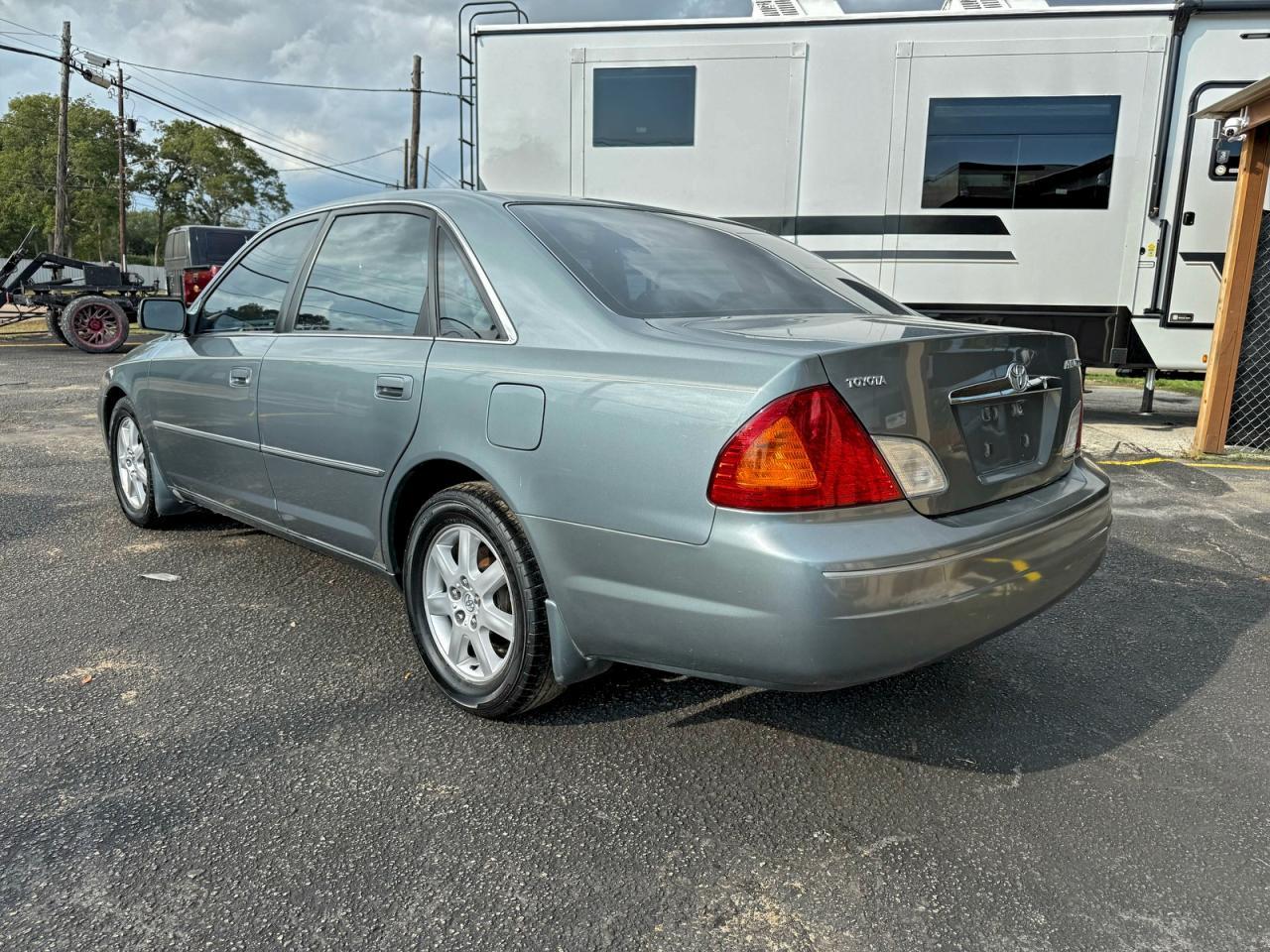 2001 Toyota Avalon Xl - Фото 3