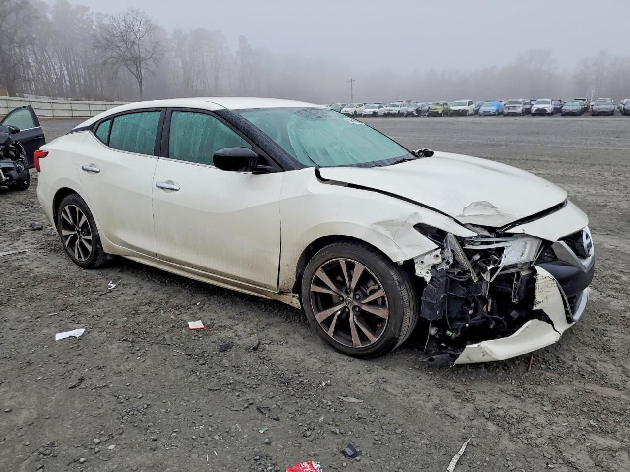 2017 Nissan Maxima 3.5S - Image 4