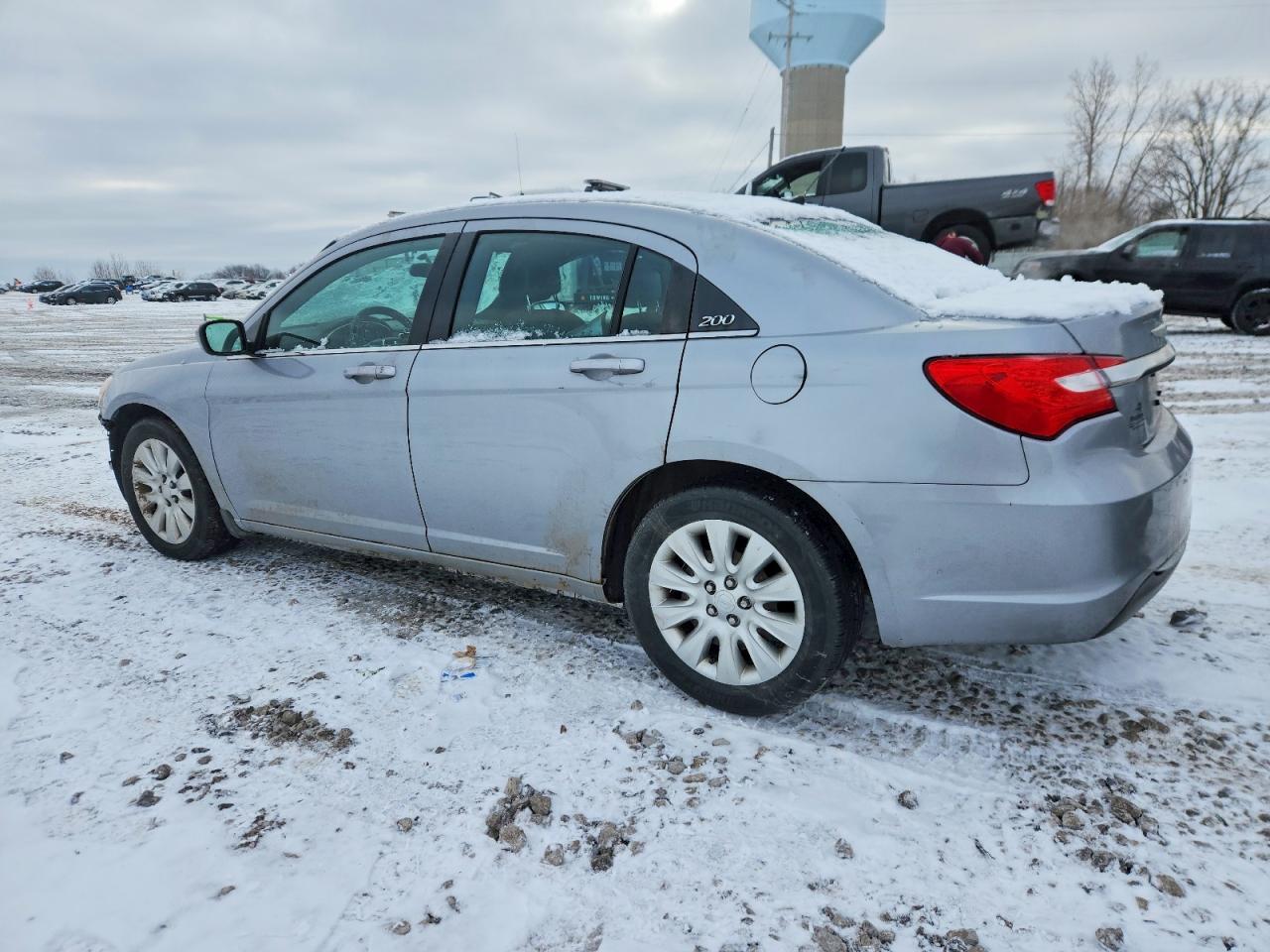 2014 Chrysler 200 Lx - Фото 2