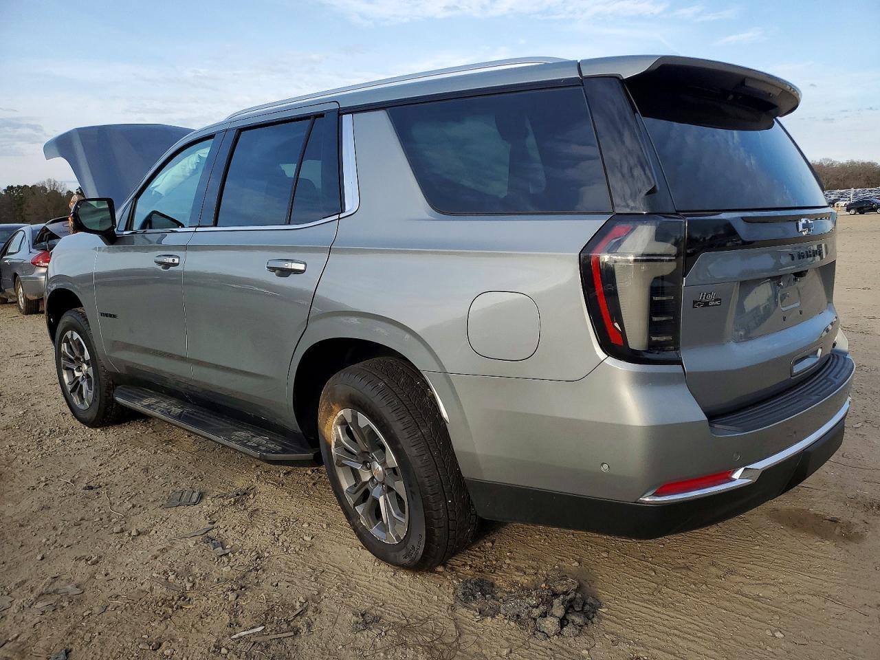 2025 Chevrolet Tahoe C1500 Lt - Фото 2