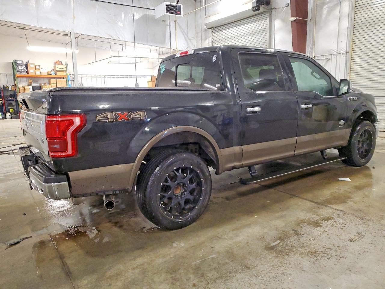 2015 Ford F150 Supercrew - Фото 3