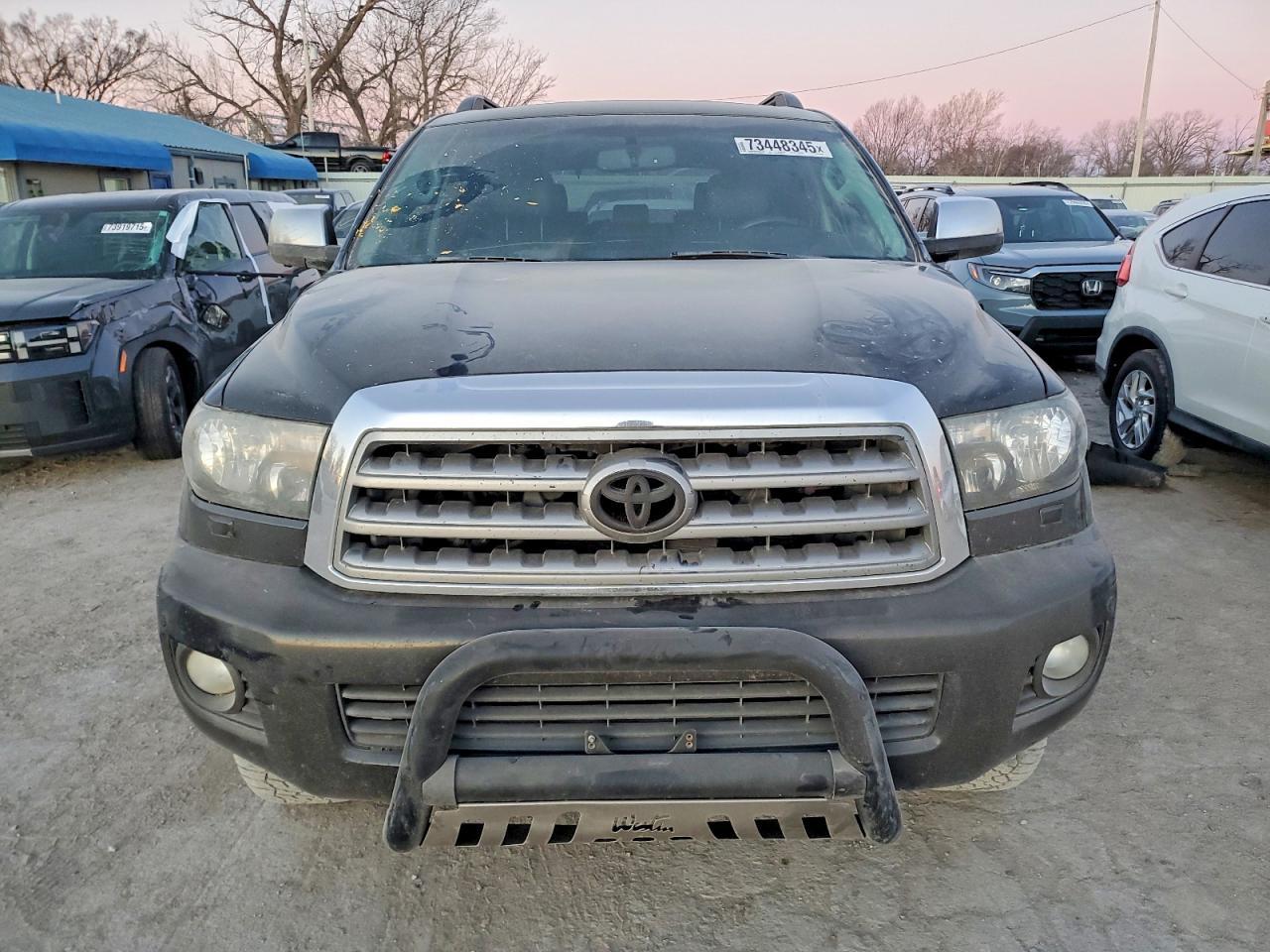 2010 Toyota Sequoia Limited - Image 5