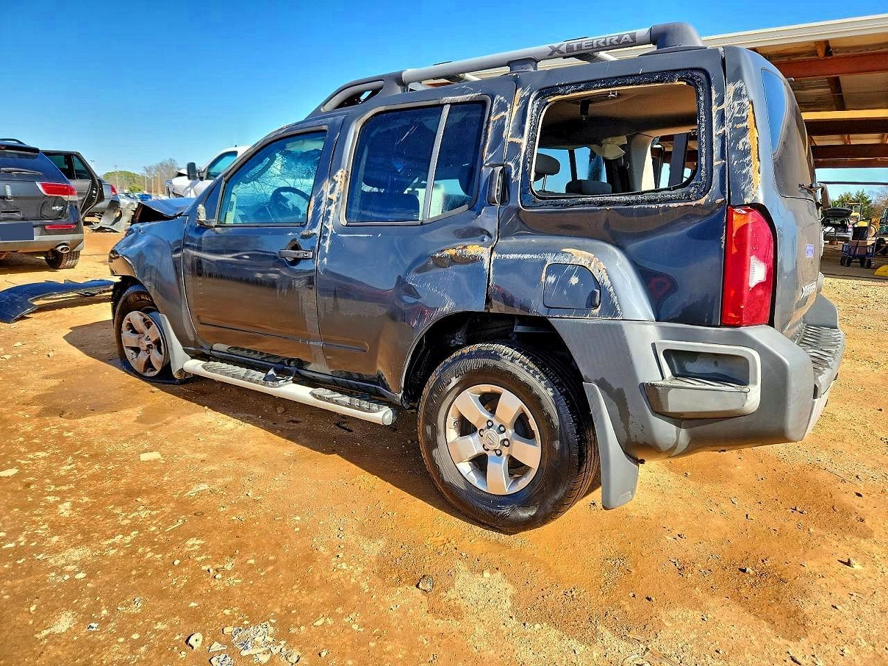 2010 Niss Xterra Off Road - Фото 2