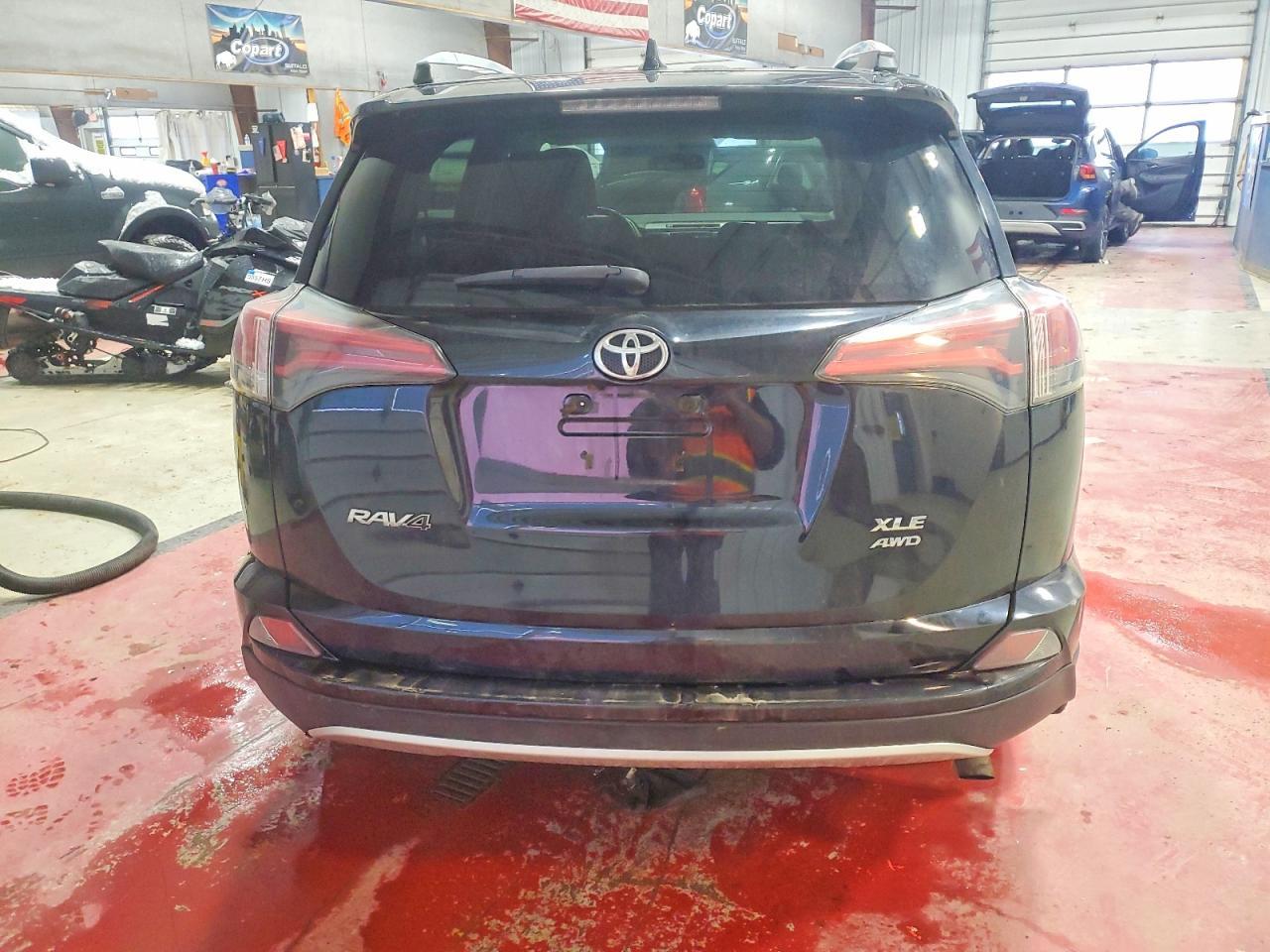 2016 Toyota Rav4 Xle - Фото 6