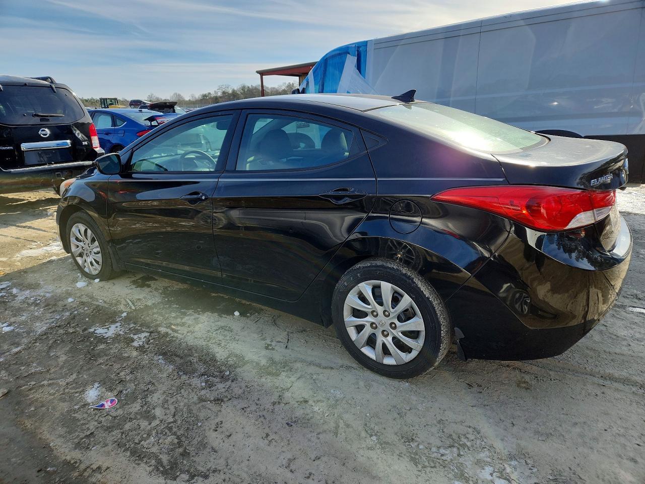 2013 Hyundai Elantra Gls - Image 2