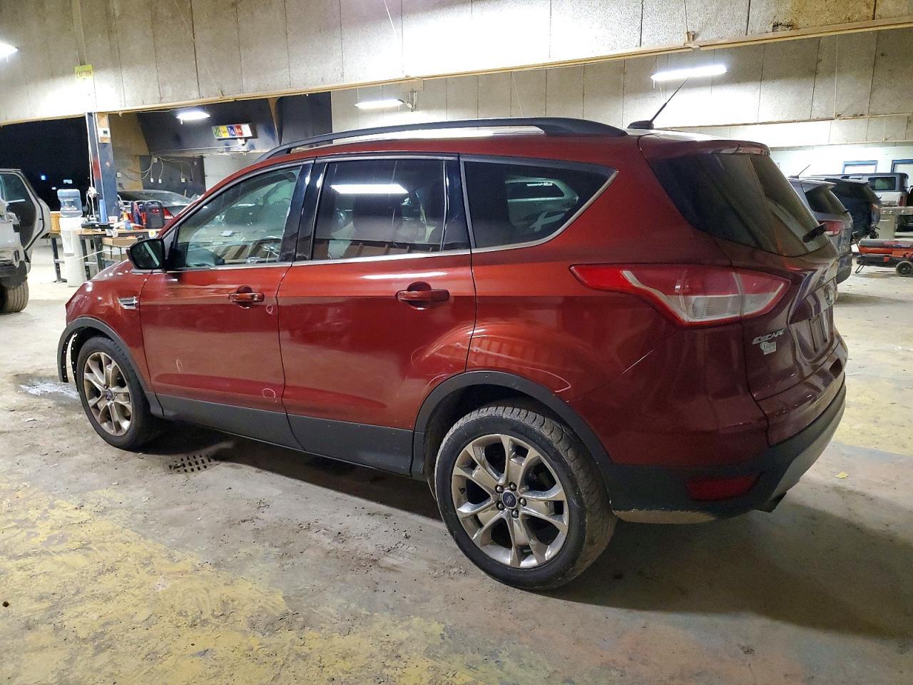 2014 Ford Escape Se - Фото 2