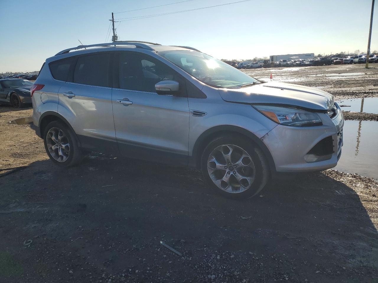 2013 Ford Escape Titanium - Image 4