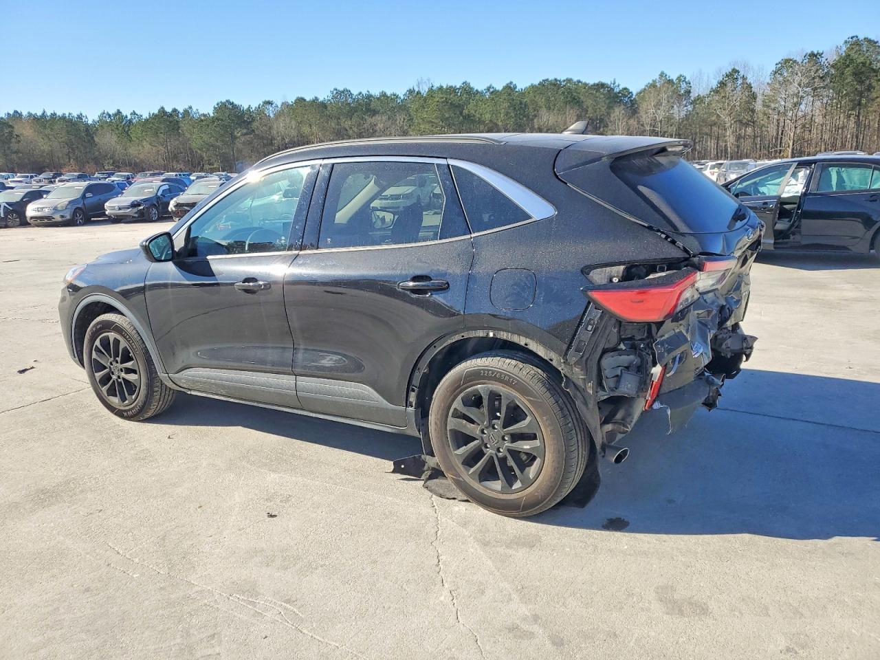 2022 Ford Escape Se - Image 2