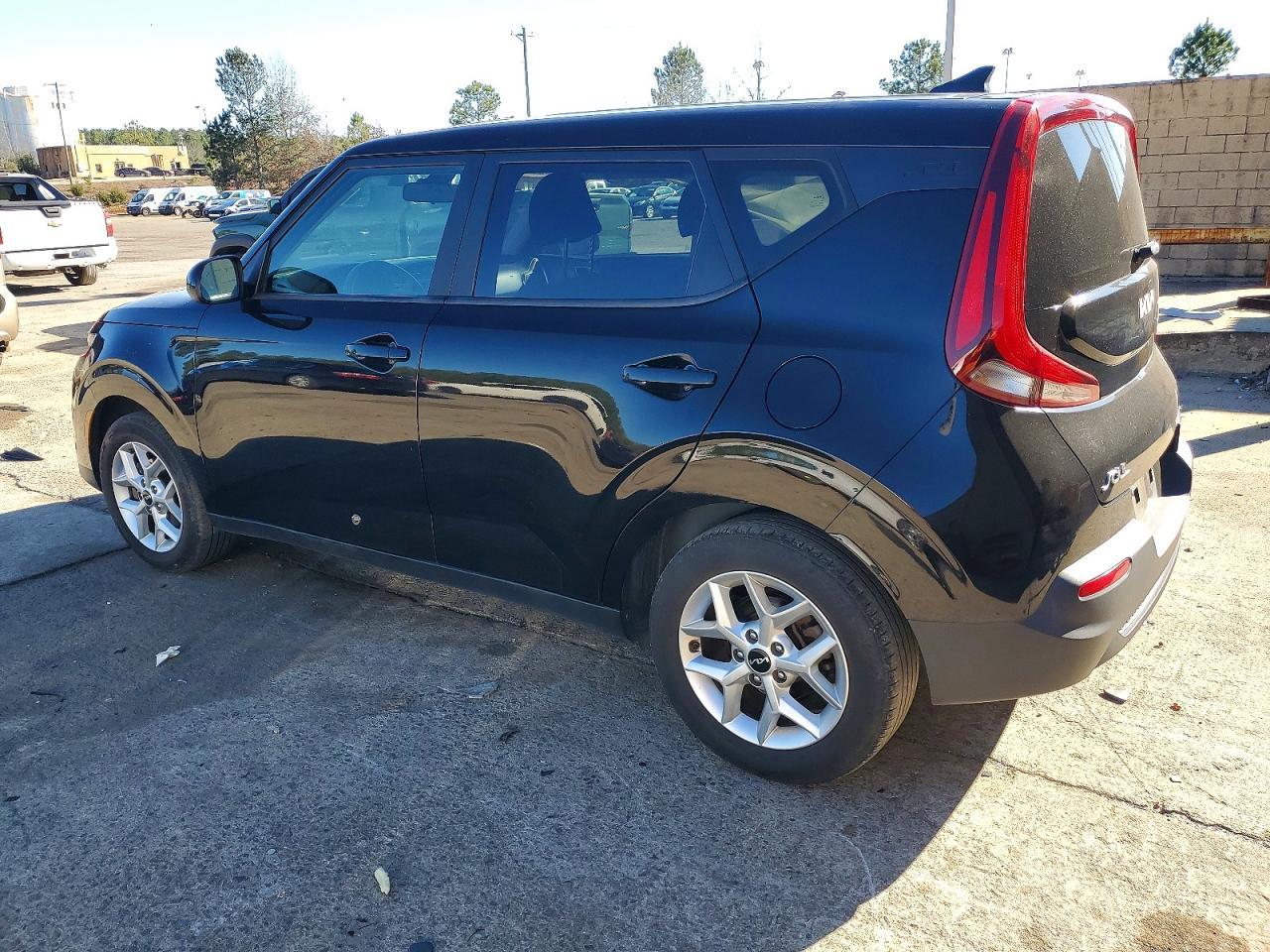 2022 Kia Soul - Фото 2