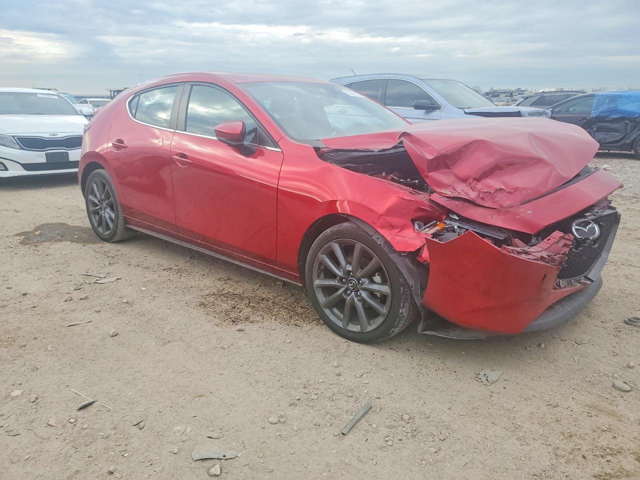 2022 Mazda 3 Preferred - Image 4