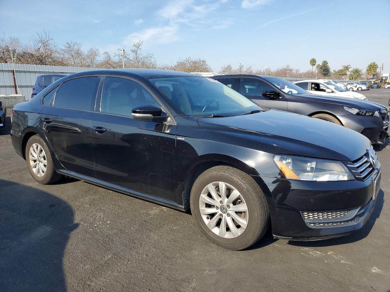 2015 Volkswagen Passat S - Фото 4