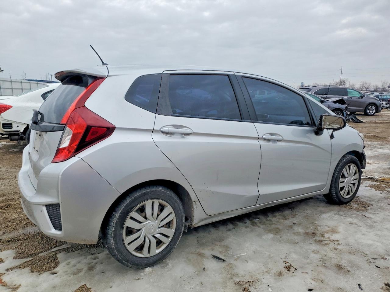 2015 Honda Fit Lx - Фото 3