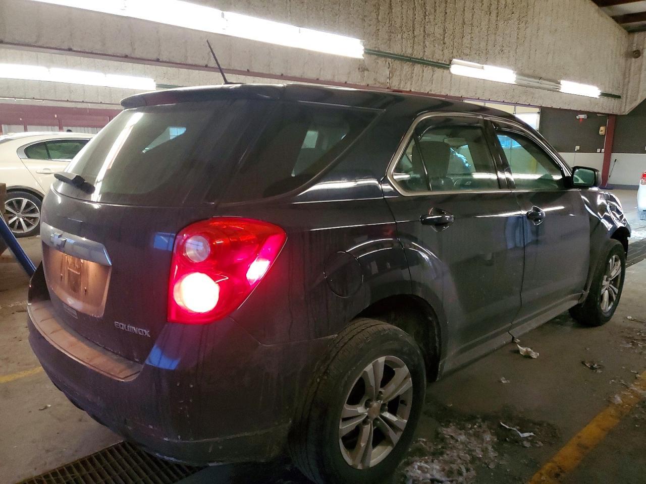 2015 Chevrolet Equinox Ls - Фото 3