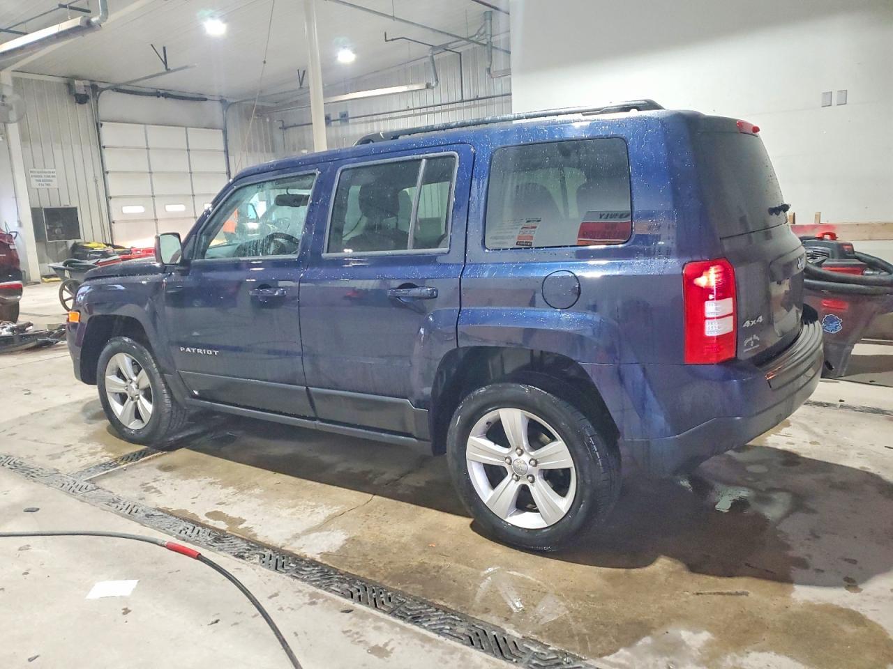 2016 Jeep Patriot Latitude - Фото 2