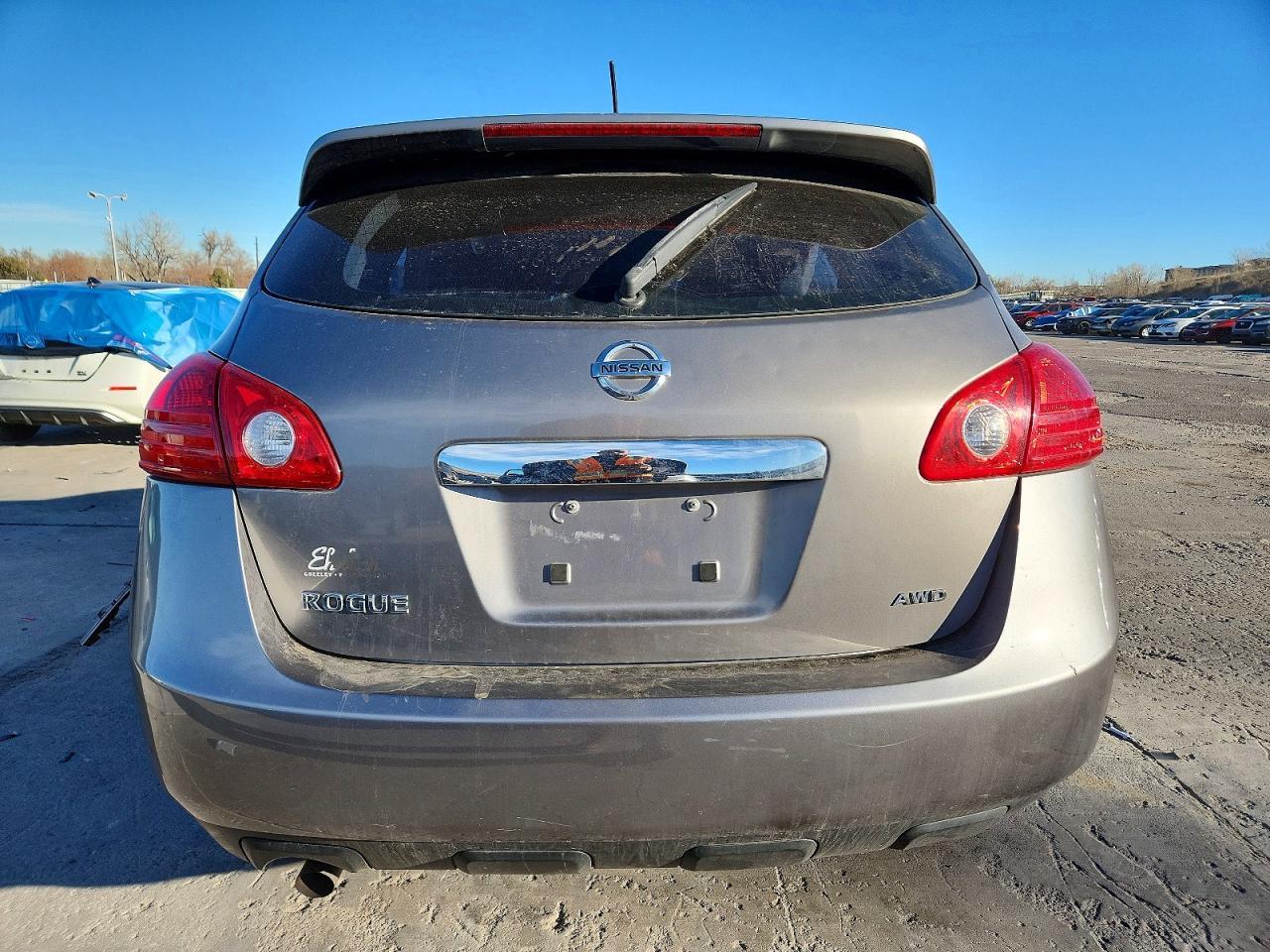 2011 Nissan Rogue S - Image 6