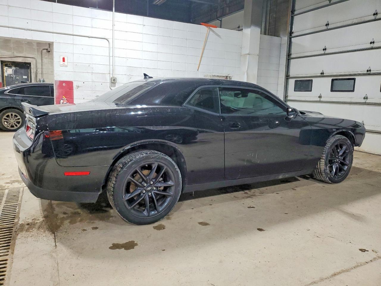 2023 Dodge Challenger Gt - Image 3