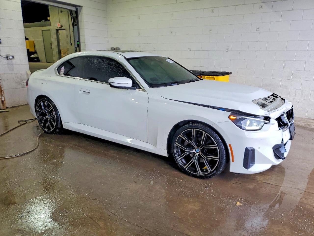 2022 BMW Motorrad 230I - Image 4