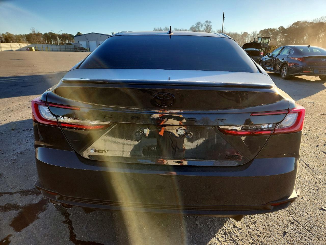 2025 Toyota Camry - Фото 6