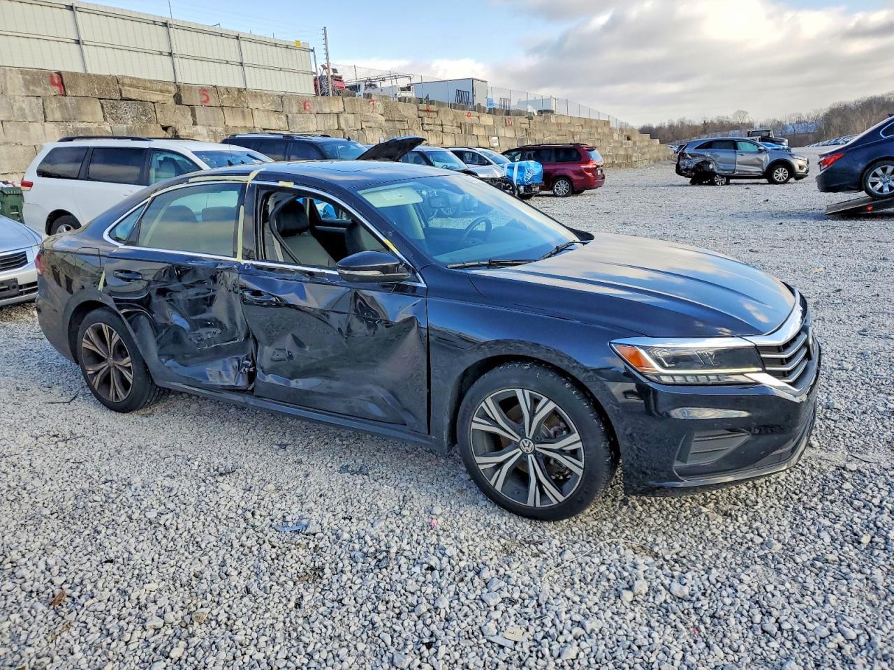 2021 Volkswagen Passat Se - Фото 4