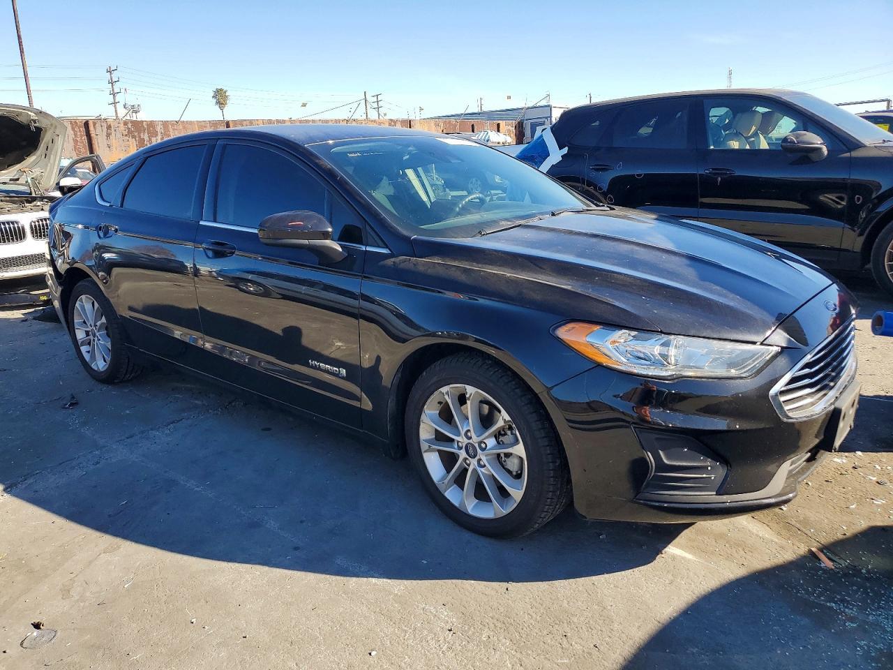 2019 Ford Fusion Se - Фото 4