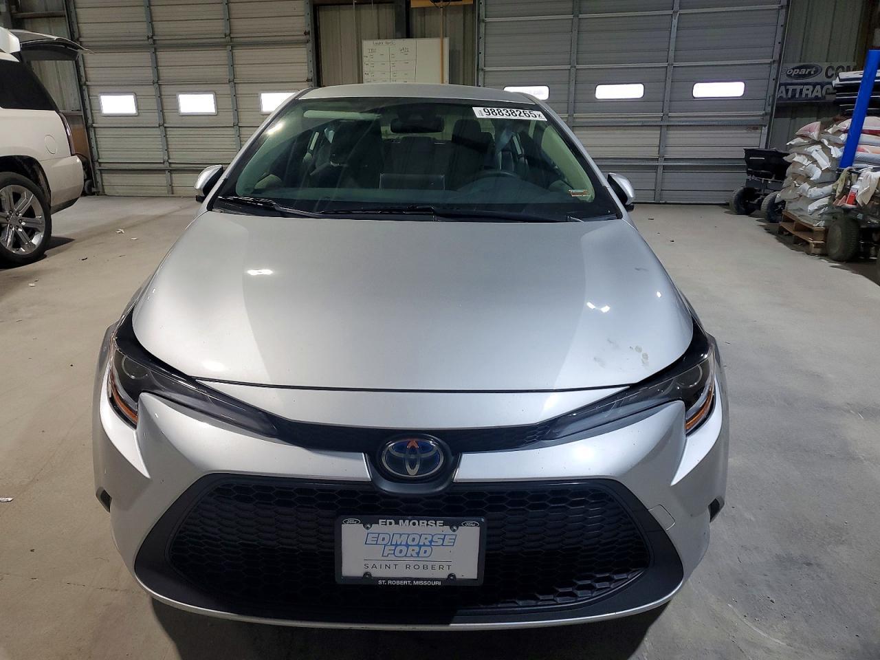 2020 Toyota Corolla Le - Фото 5