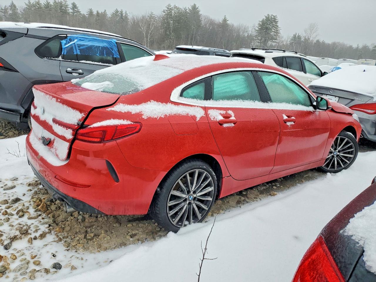 2021 BMW 228Xi - Фото 3