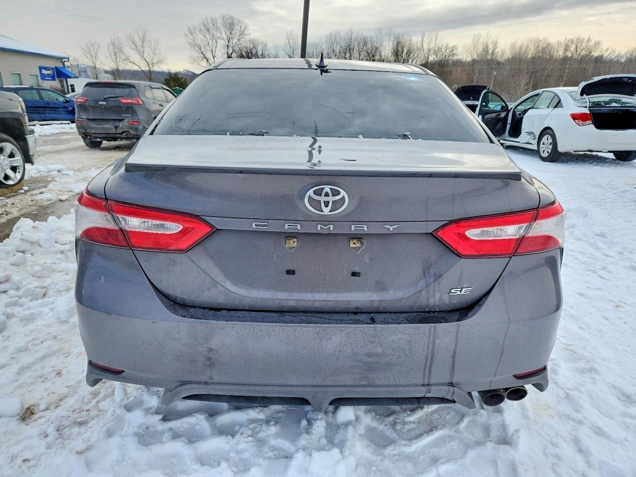 2020 Toyota Camry Se - Image 6