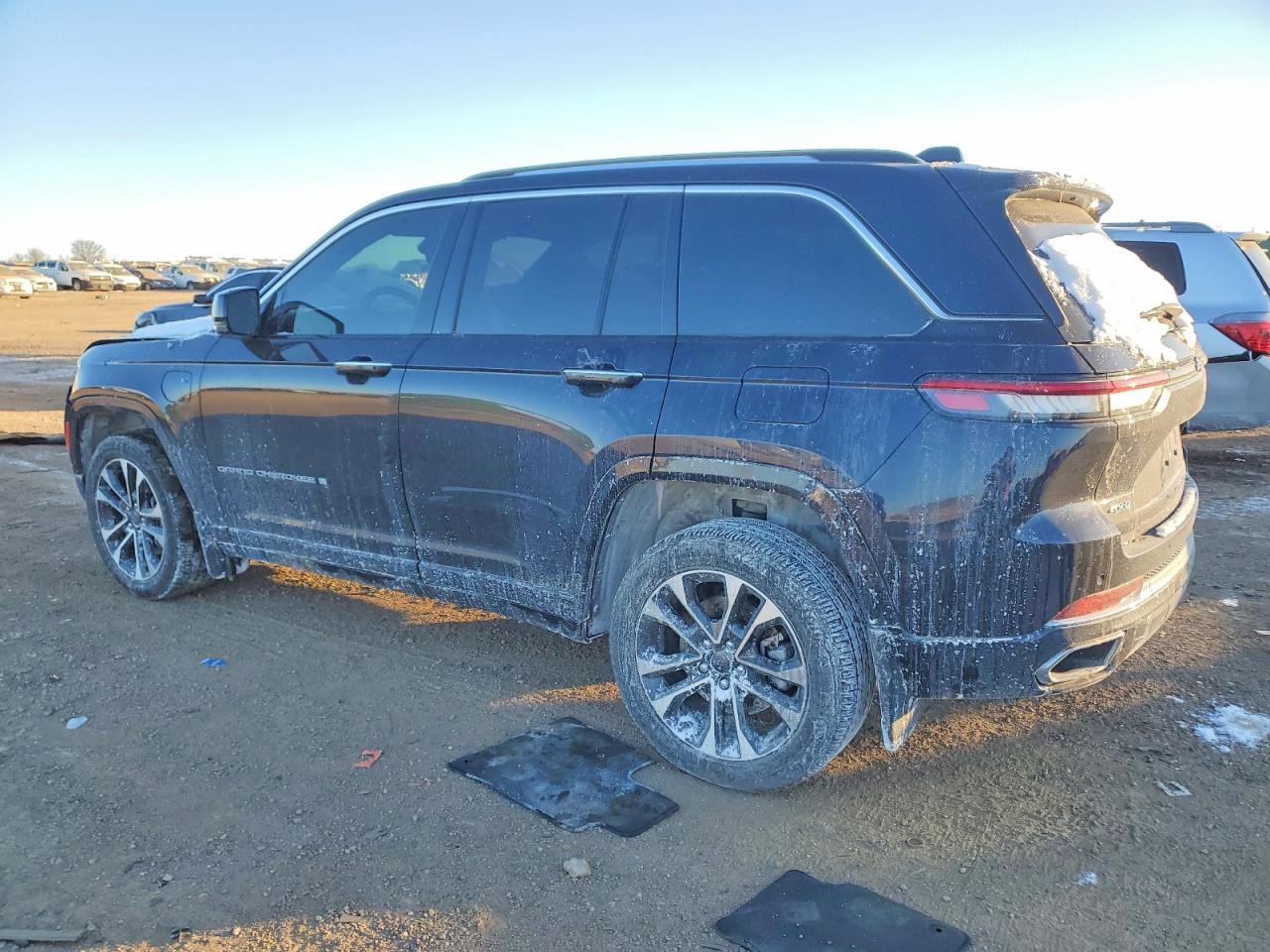 2022 Jeep Grand Cherokee Overland 4Xe - Фото 2