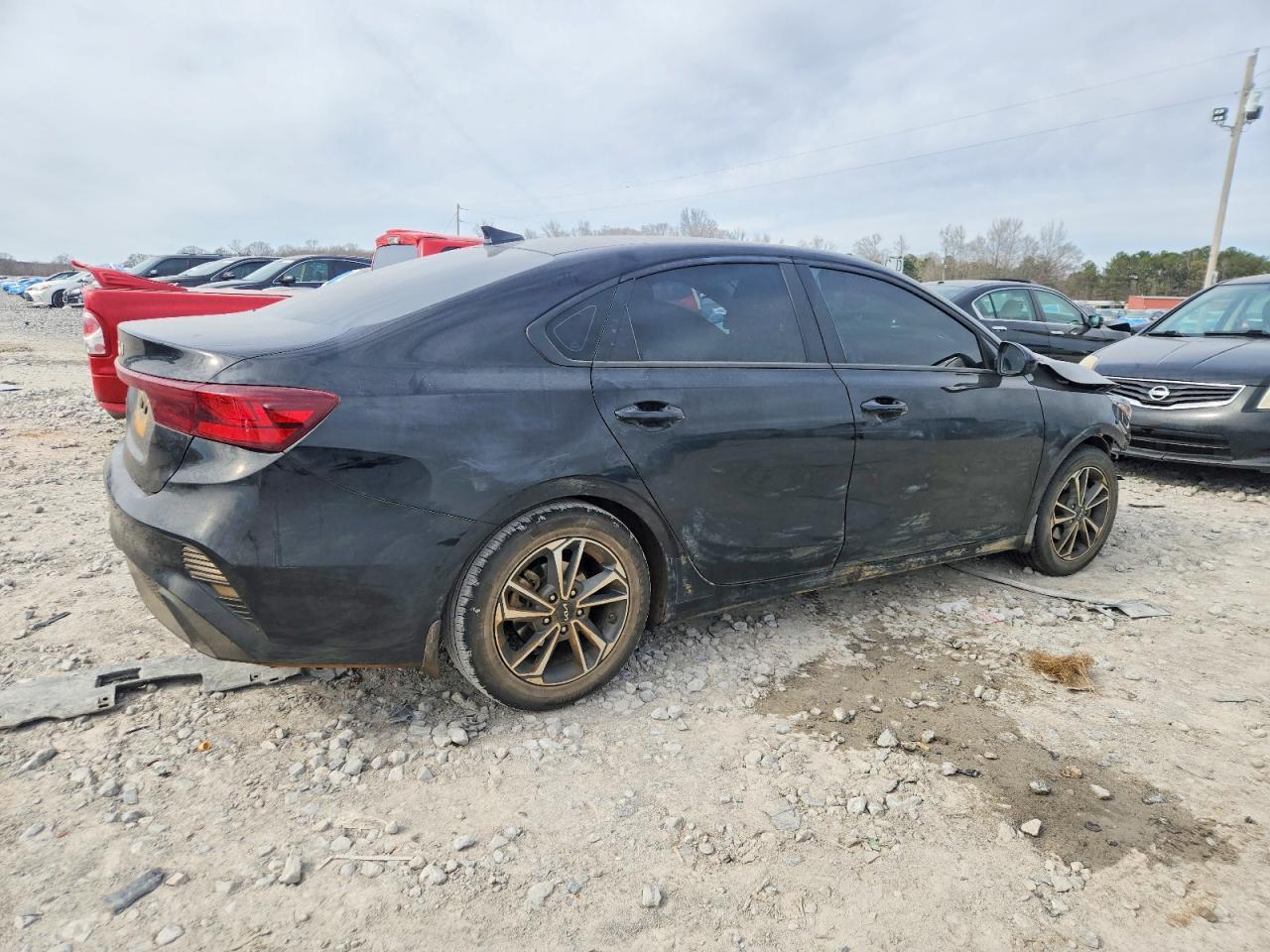 2024 Kia Forte Lx - Image 3