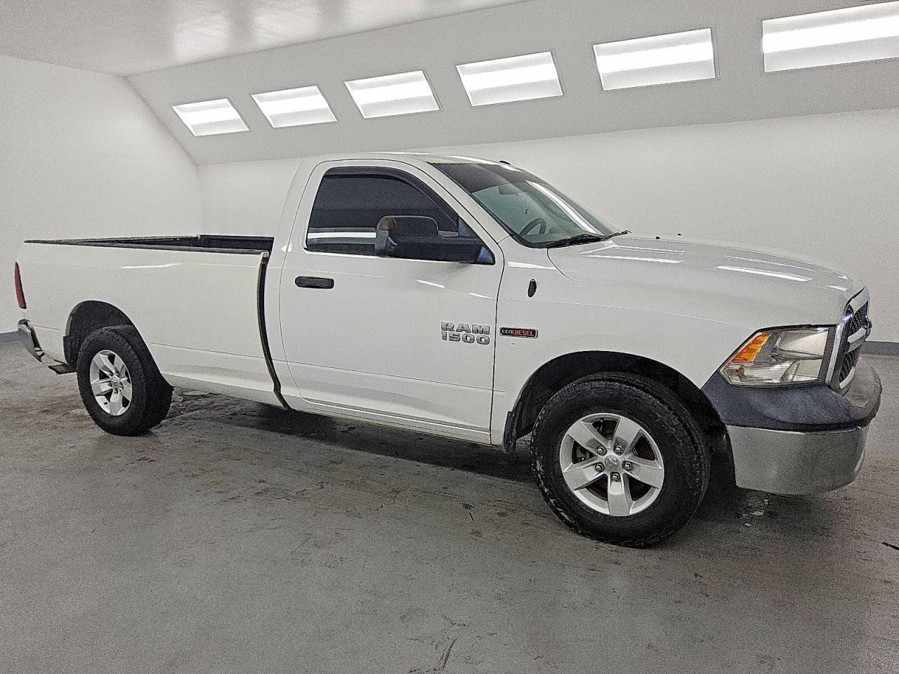 2016 Ram 1500 St - Image 4