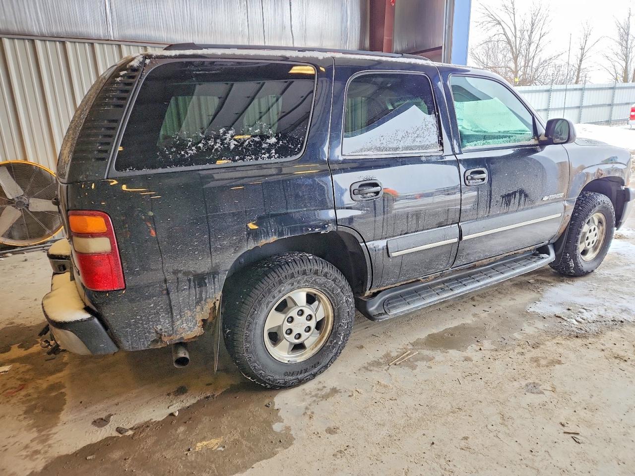 2003 Chevrolet Tahoe - Фото 3