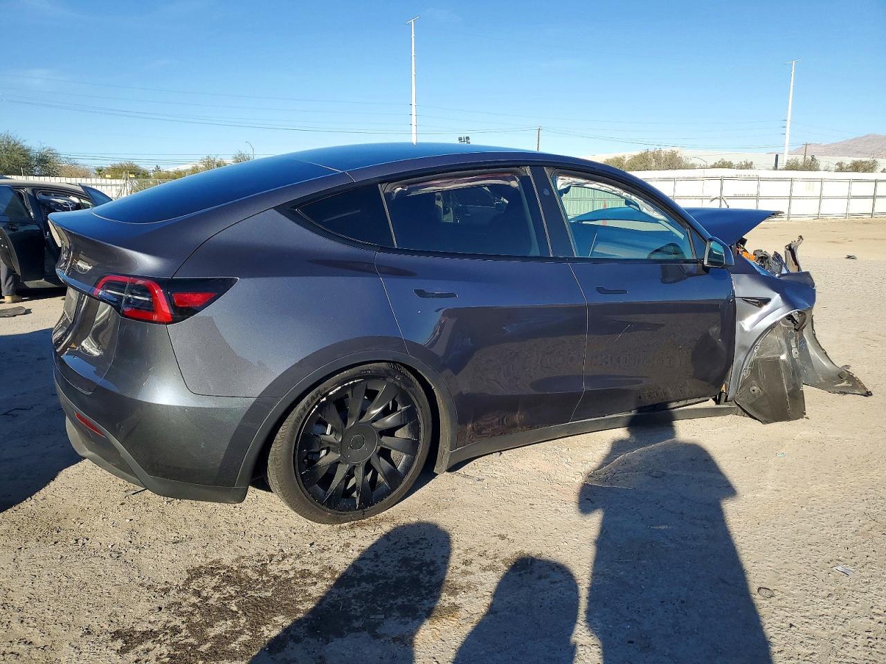 2023 Tesla Model Y - Фото 3