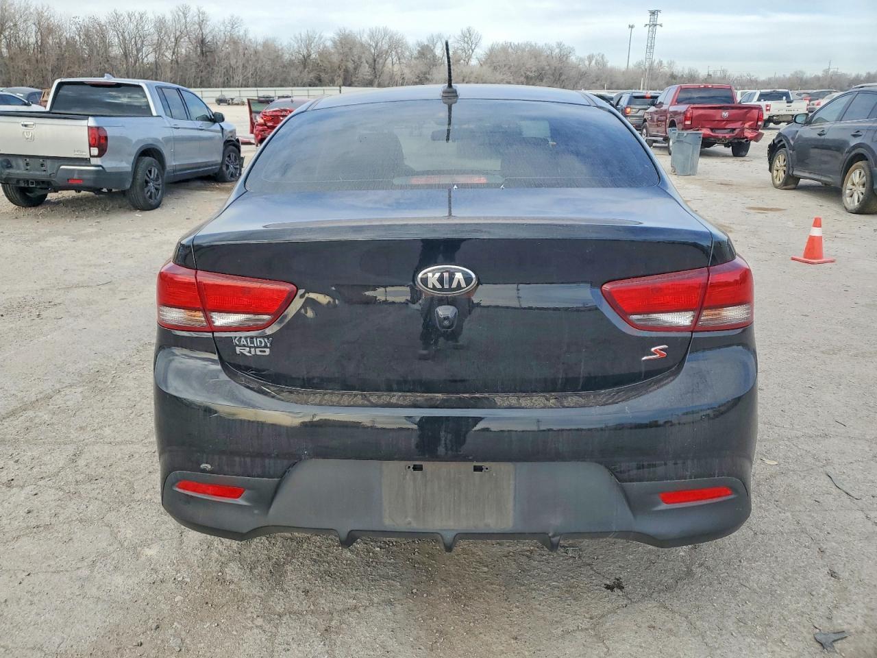 2020 Kia Rio - Image 6