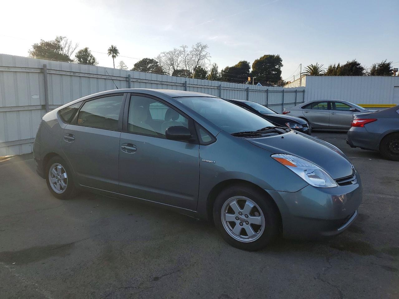 2005 Toyota Prius - Фото 4