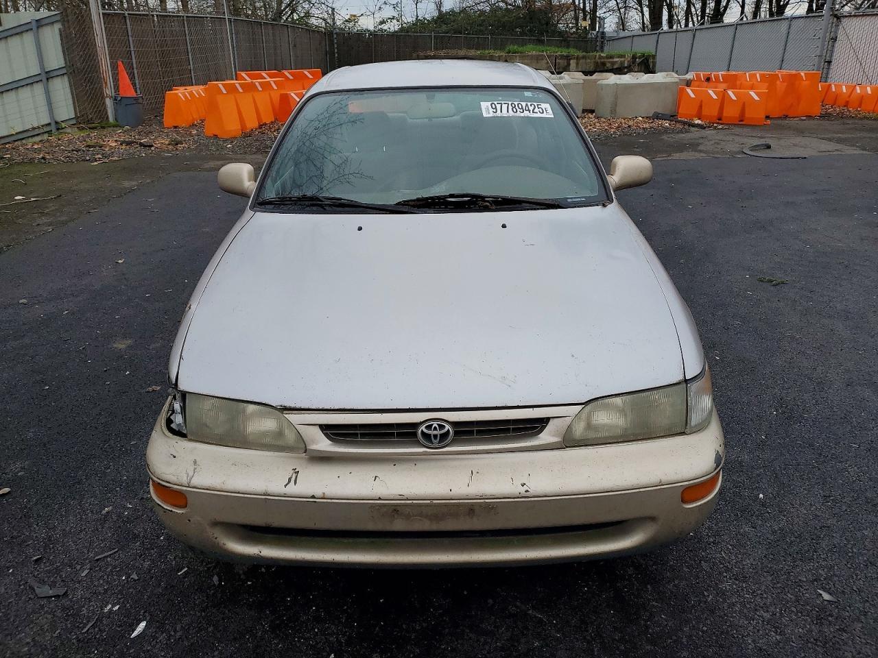 1996 Toyt Corolla Dx - Image 5