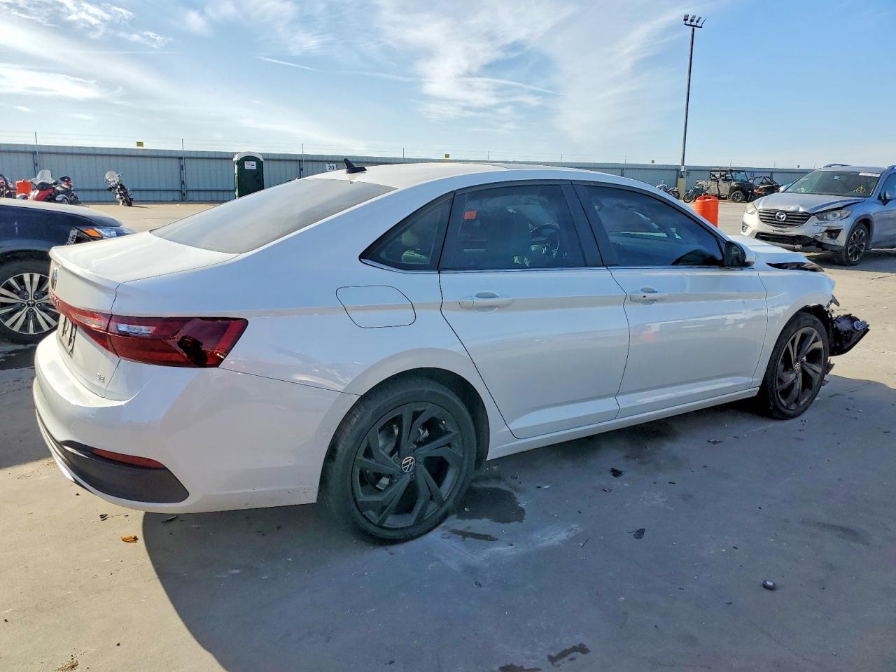 2025 Volkswagen Jetta Se - Image 3