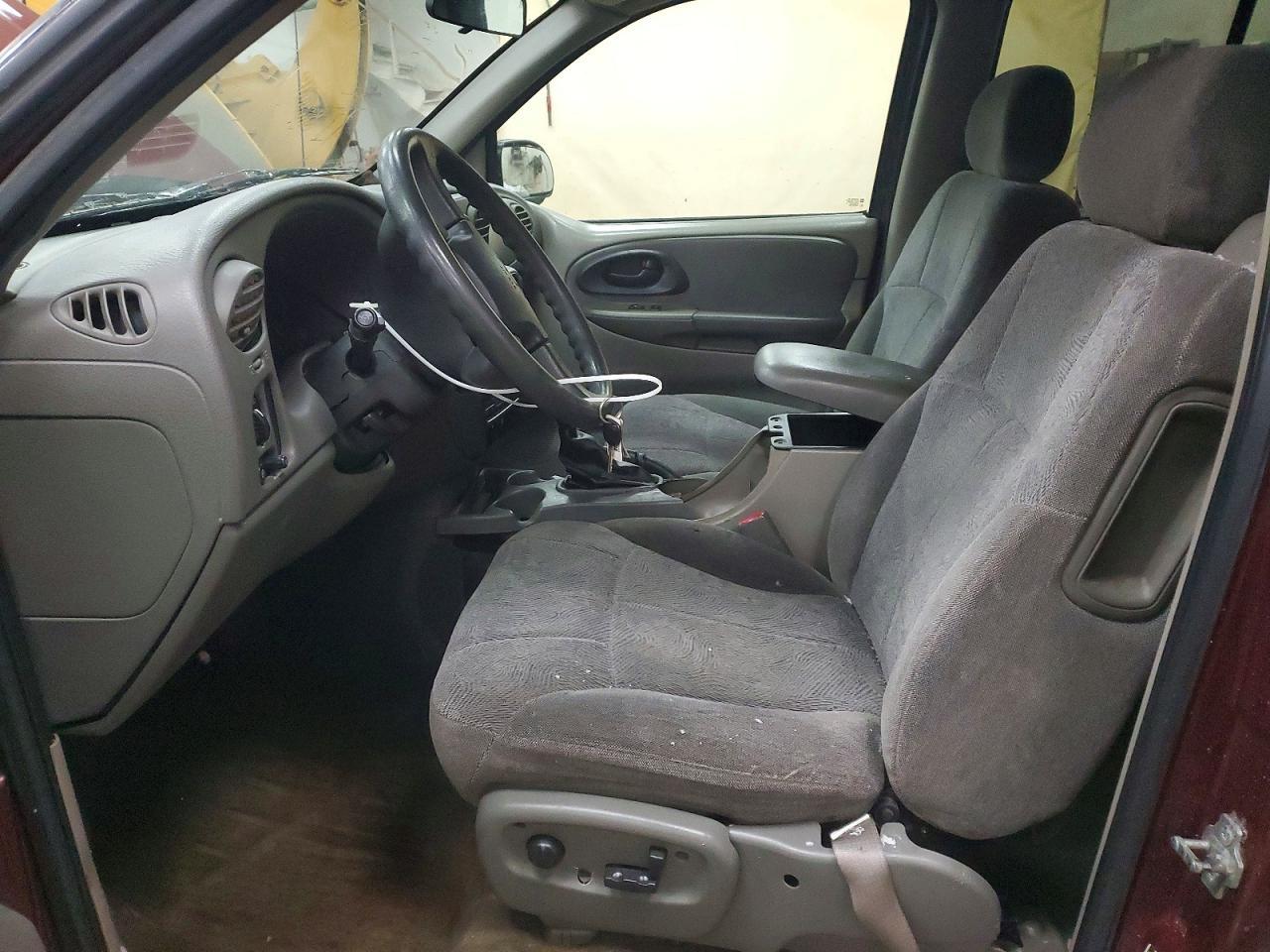 2004 Chevrolet Trailblazer Ls - Image 7