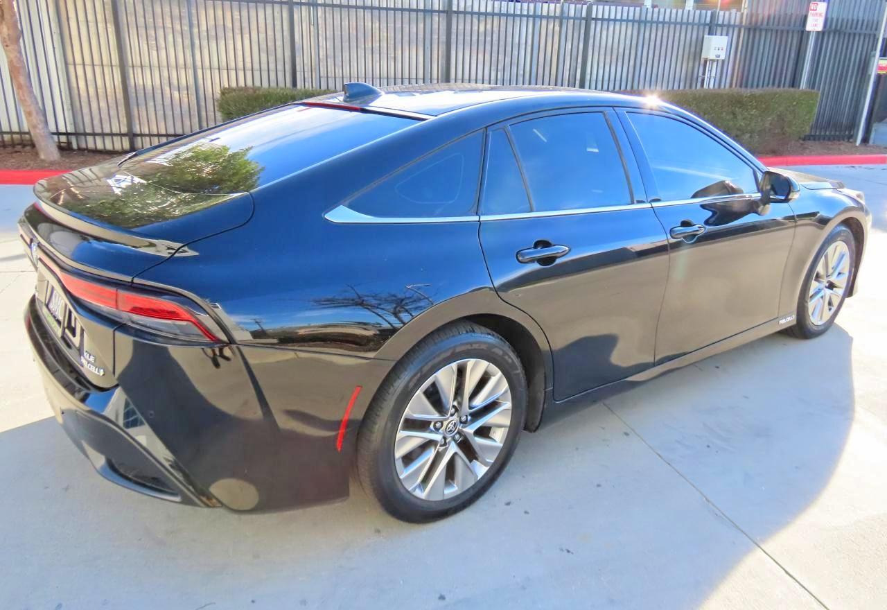 2022 Toyota Mirai Le - Фото 3