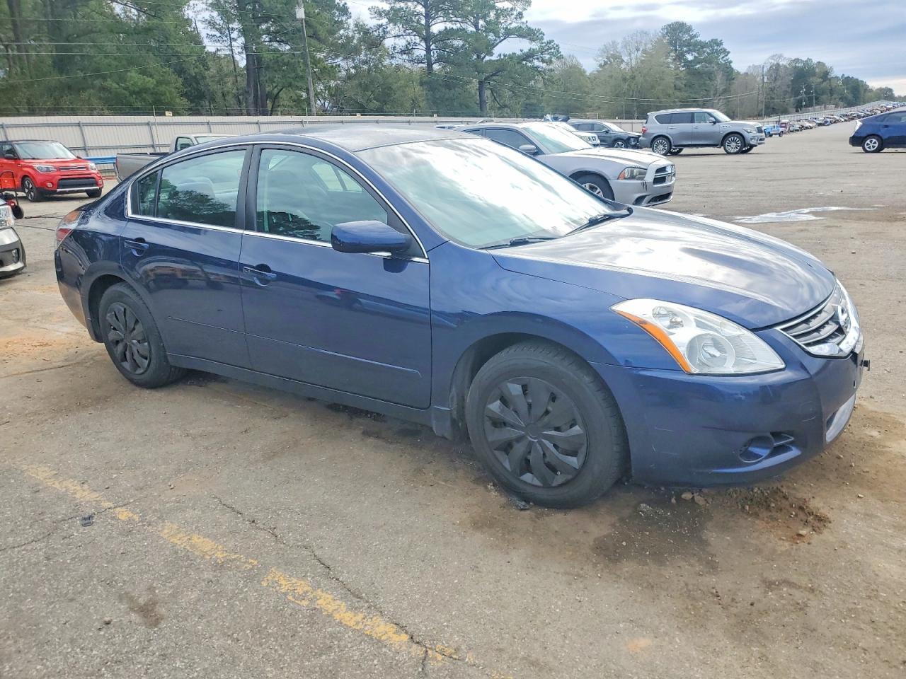 2010 Nissan Altima Base - Фото 4