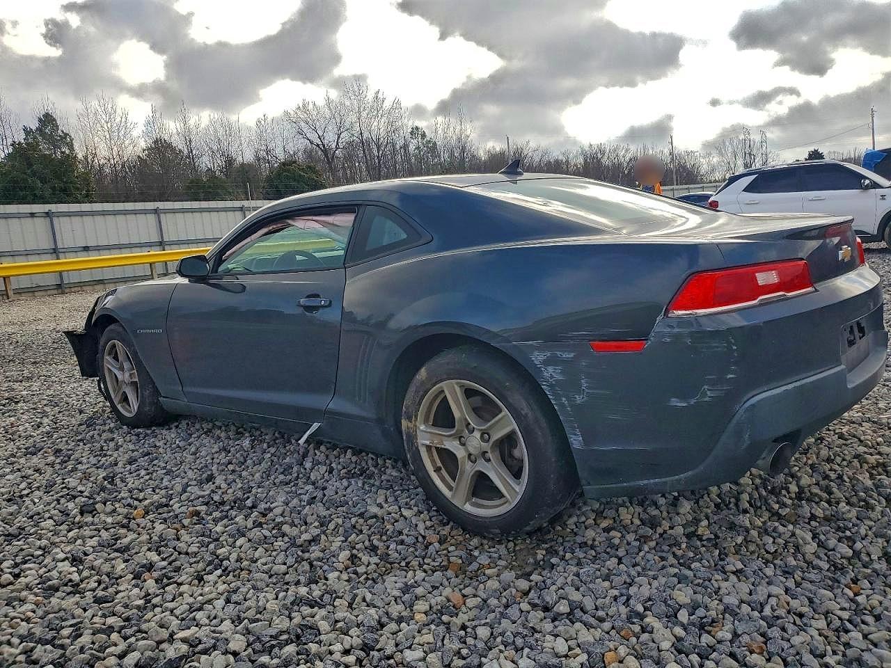 2015 Chev Camaro - Фото 2