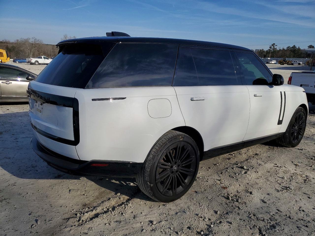 2025 Land Rover Range Rover Autobiography - Фото 3