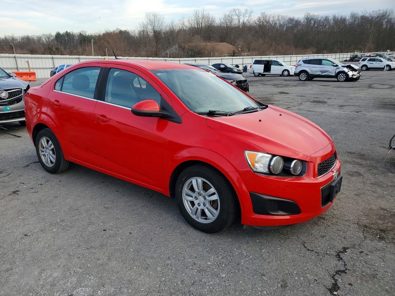 2014 Chevrolet Sonic Lt - Фото 4