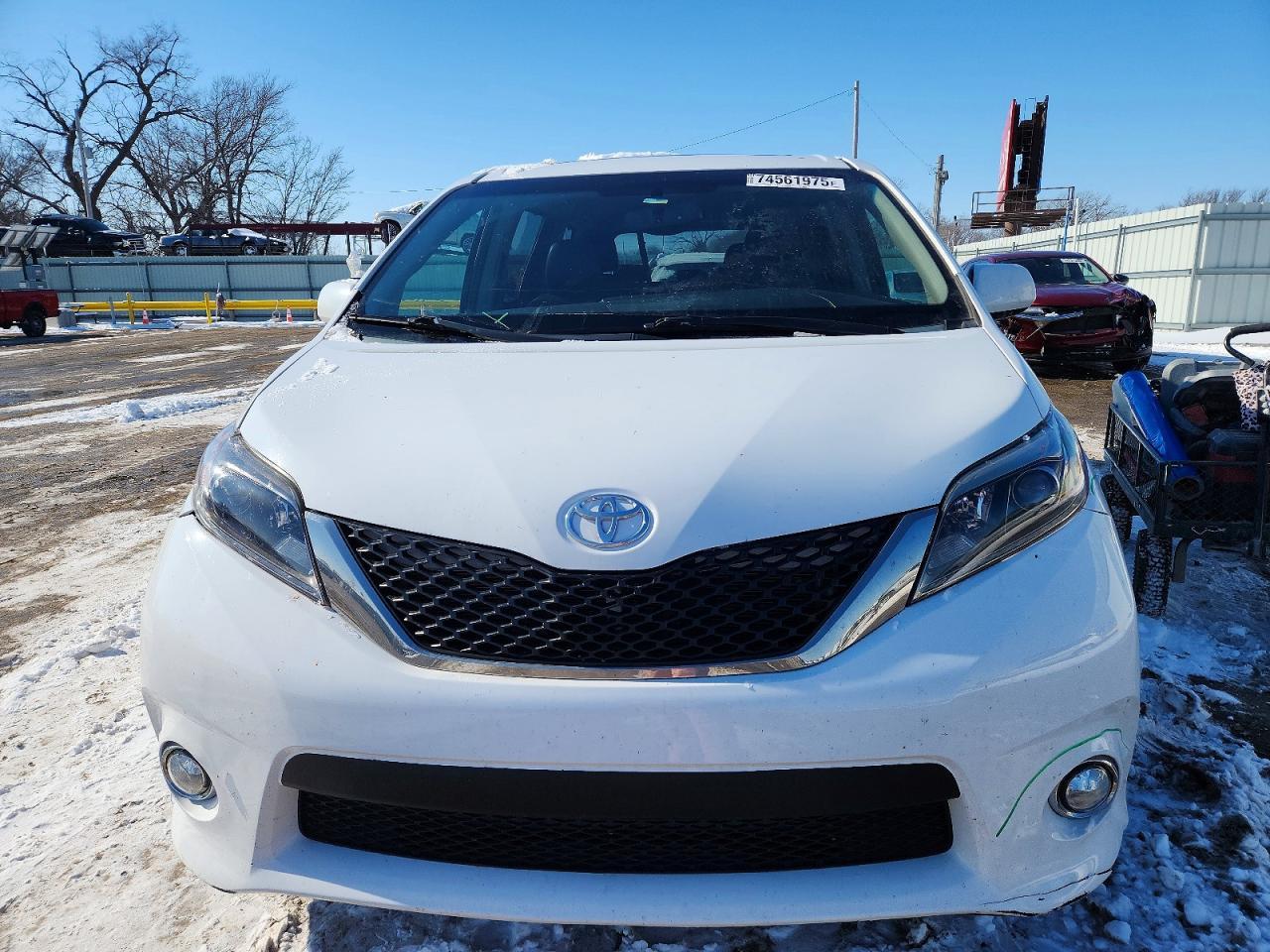 2015 Toyota Sienna Sport - Фото 5