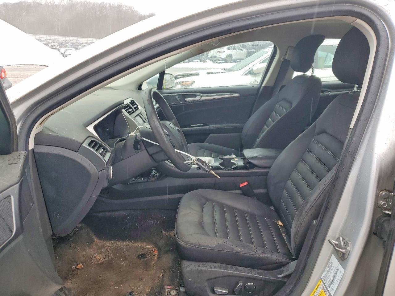 2015 Ford Fusion Se - Фото 7