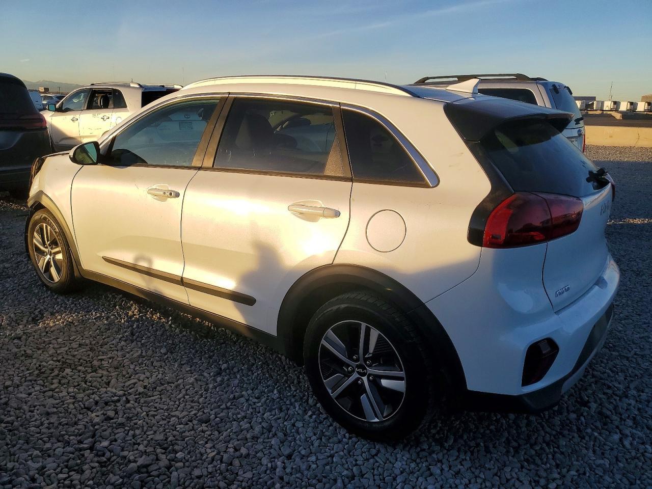 2022 Kia Niro Lx - Фото 2