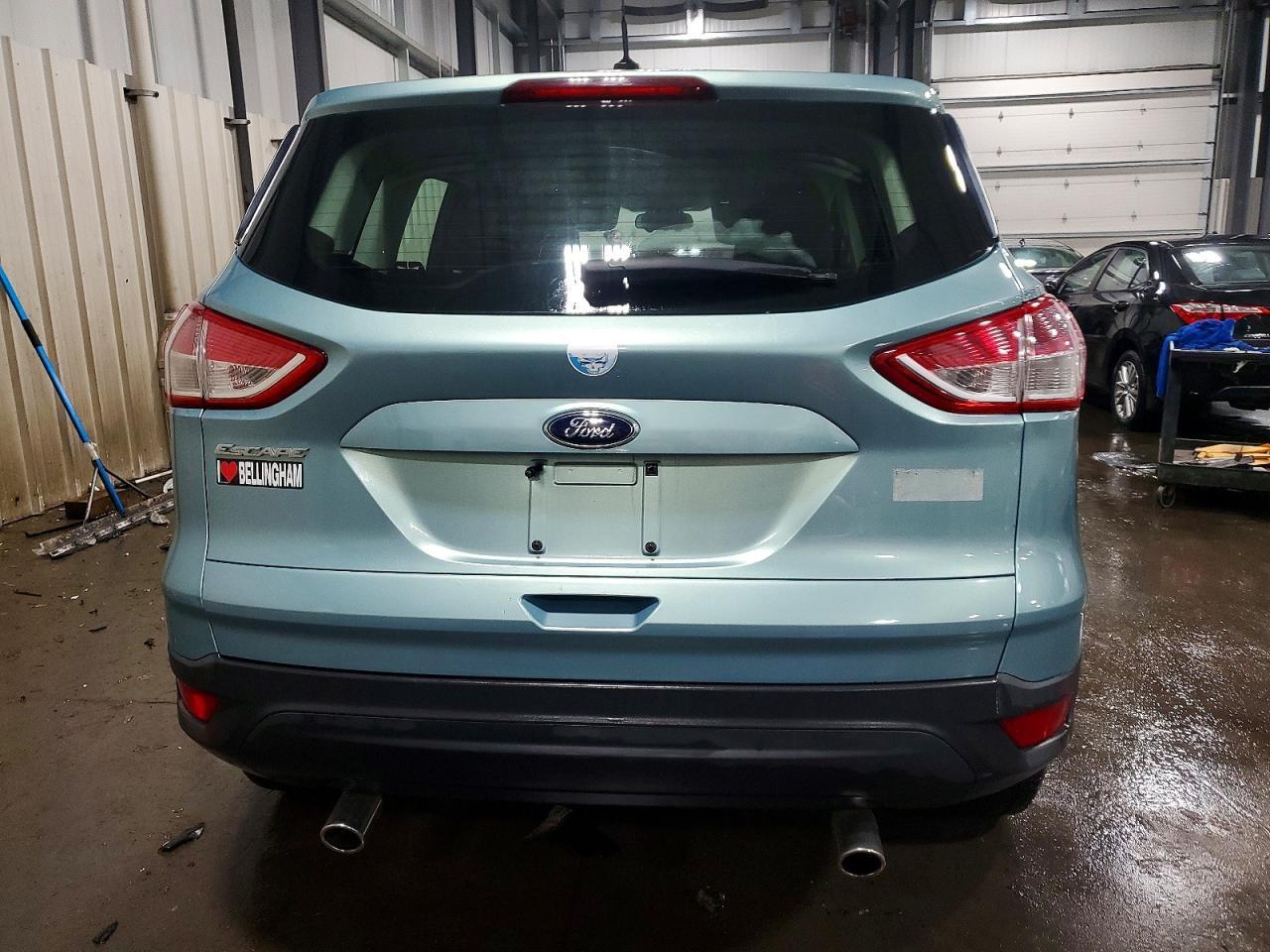 2013 Ford Escape S - Фото 6