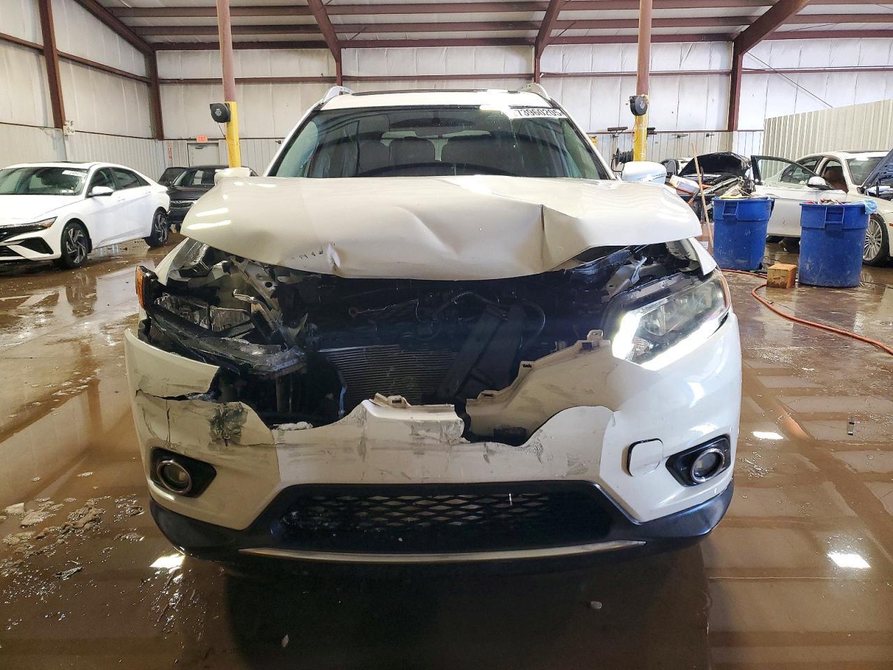 2014 Nissan Rogue S - Image 5